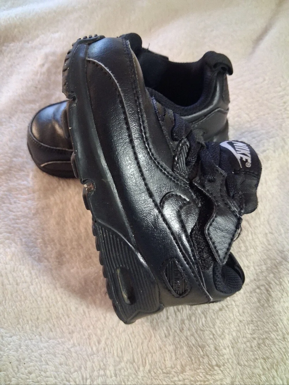 Nike Air Max For Toddlers Size 7c Black Leather Sneakers